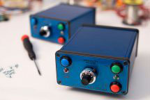 Blue-boxess
